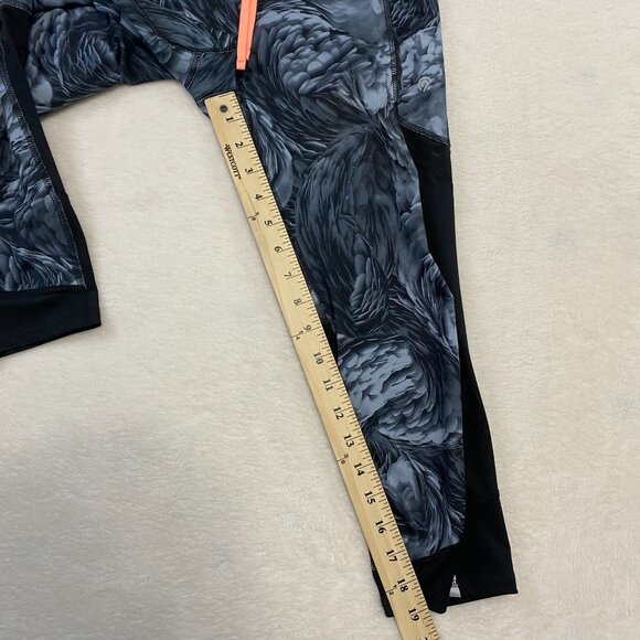 Champion 9 Women's Size Small Yoga Pants Tights Leggins Graphic Print - Picture 8 of 9